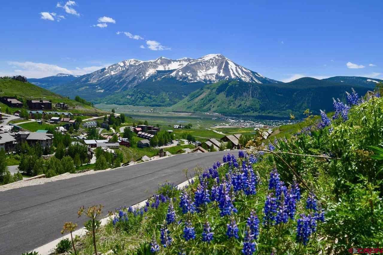 Multi Family for Active at Mount Crested Butte, Colorado United States