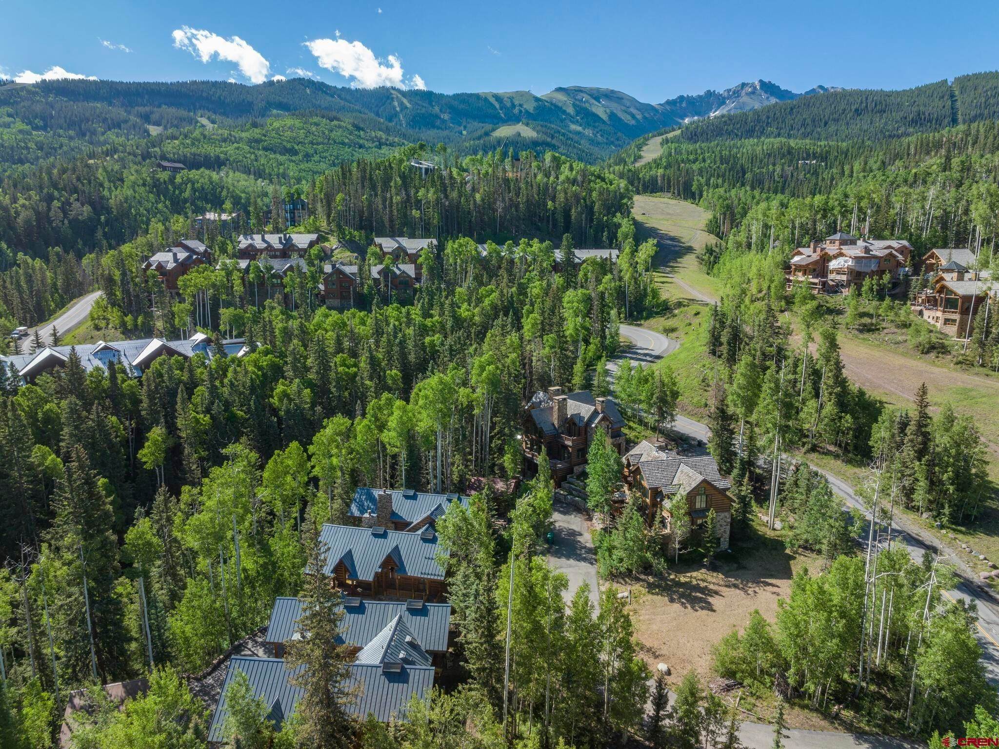 13. Single Family Homes for Active at Mountain Village, Colorado United States
