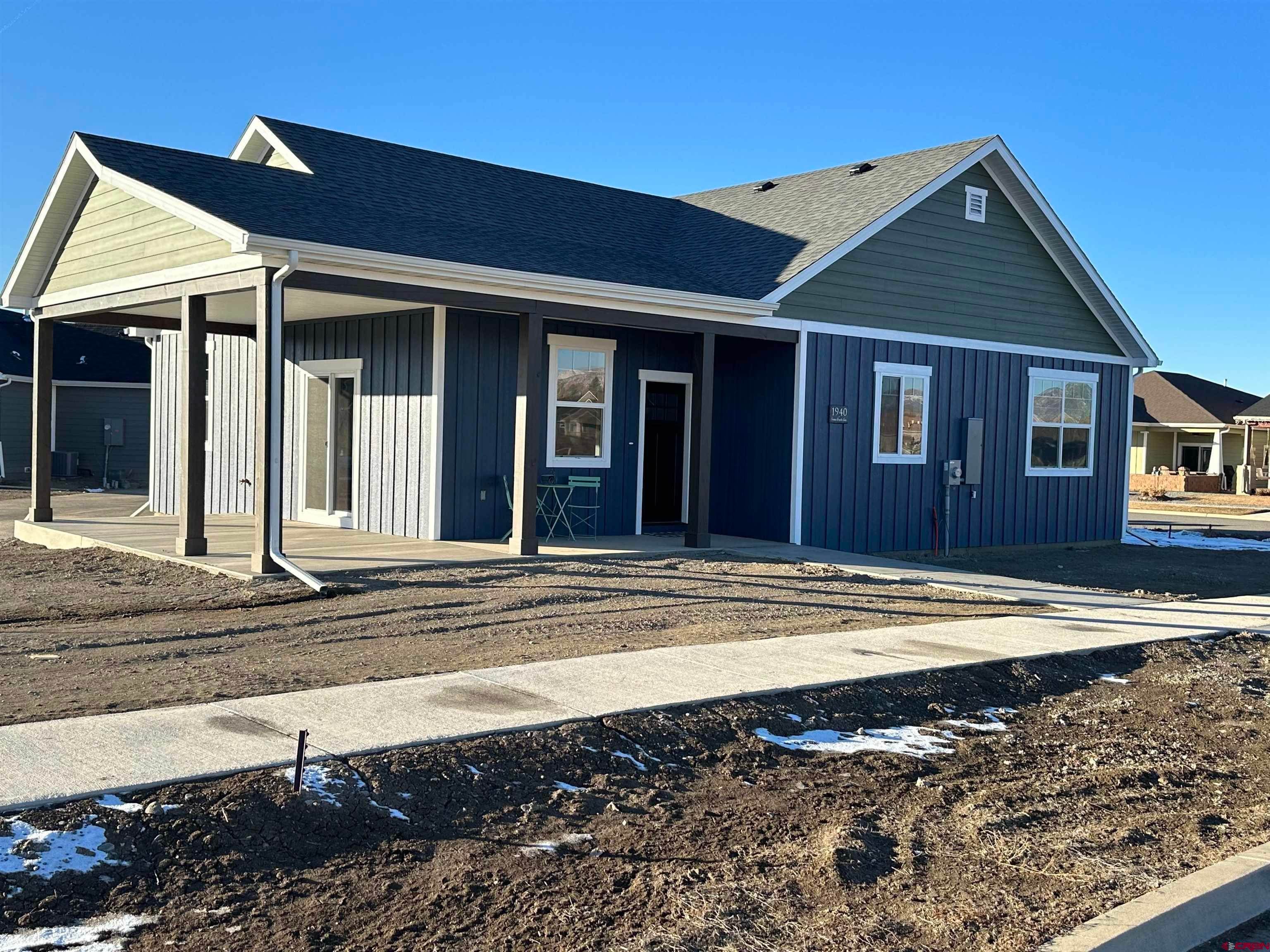 Single Family Homes for Active at 1940 Snow Brush Avenue Montrose, Colorado 81401 United States