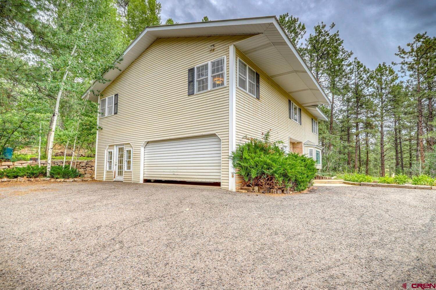 3. Single Family Homes for Active at 2554 County Rd 400 Pagosa Springs, Colorado 81147 United States