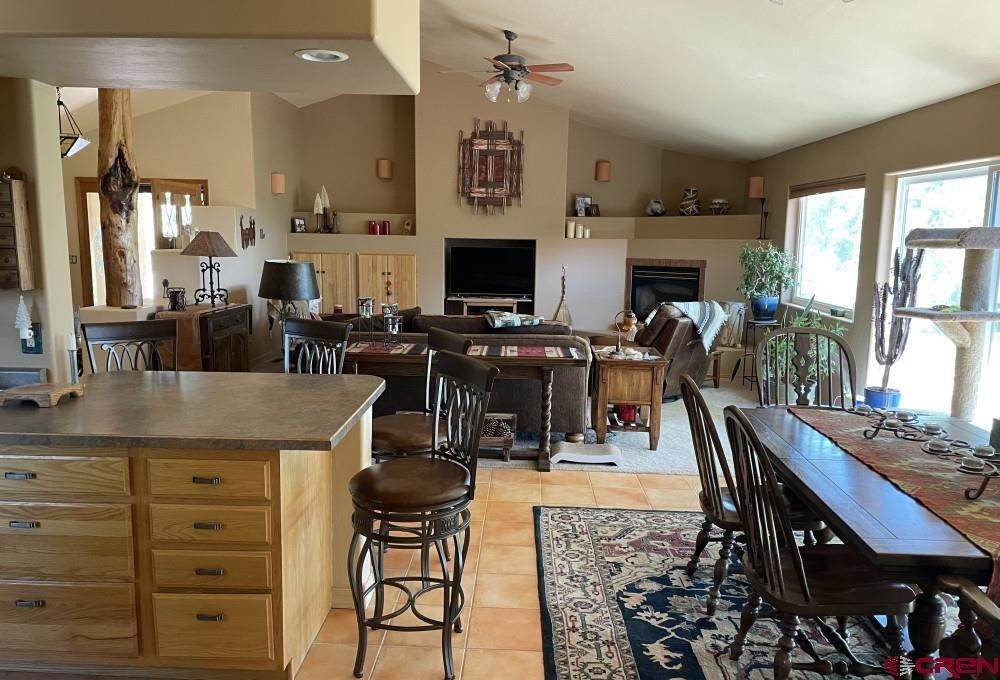7. Single Family Homes for Active at 13299 Road 27.6 Road Dolores, Colorado 81323 United States