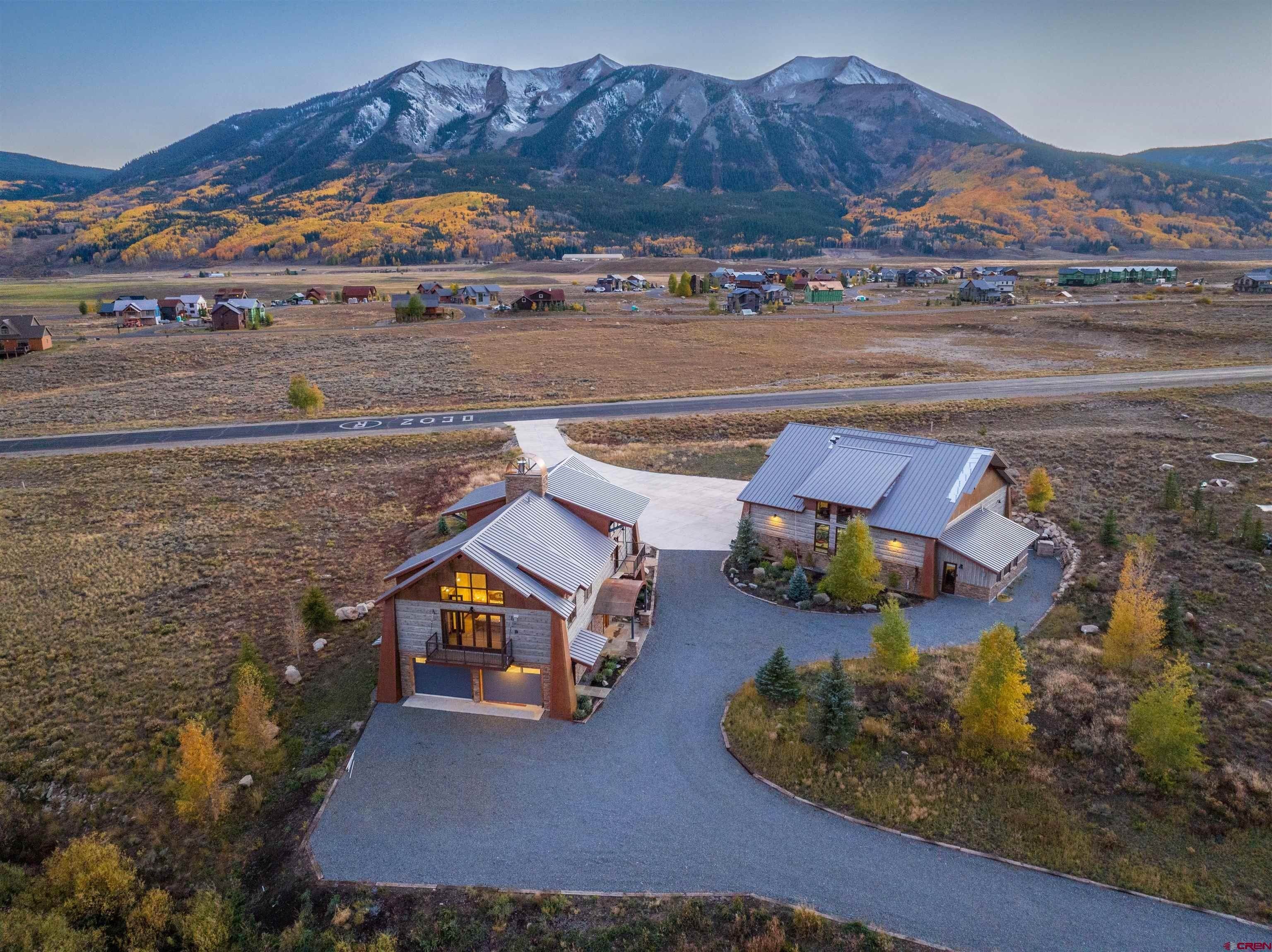 2. Single Family Homes for Active at 312 N Avion Drive Crested Butte, Colorado 81224 United States