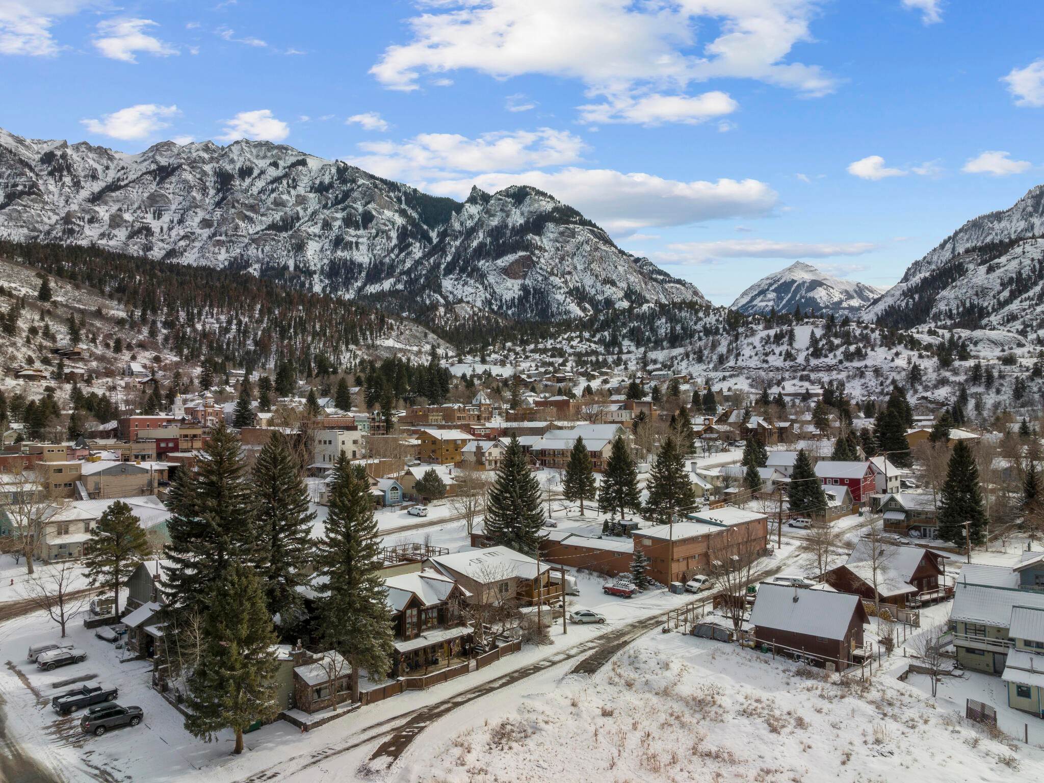 4. Condo for Active at - 115 / 117 / 119 7th Avenue Ouray, Colorado 81427 United States