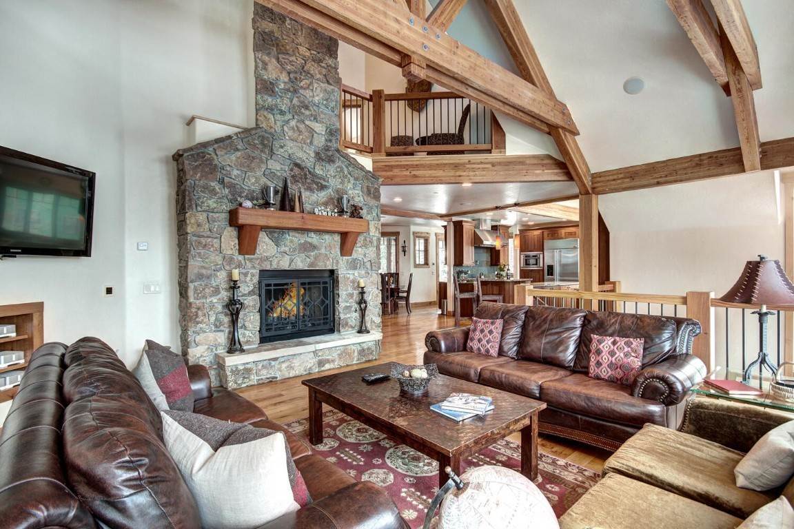 5. Single Family Homes for Active at 67 N Woods Lane Breckenridge, Colorado 80424 United States