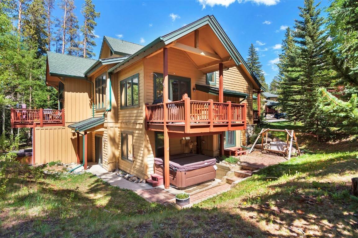 Townhouse for Active at 1552 Settlers Drive Breckenridge, Colorado 80424 United States