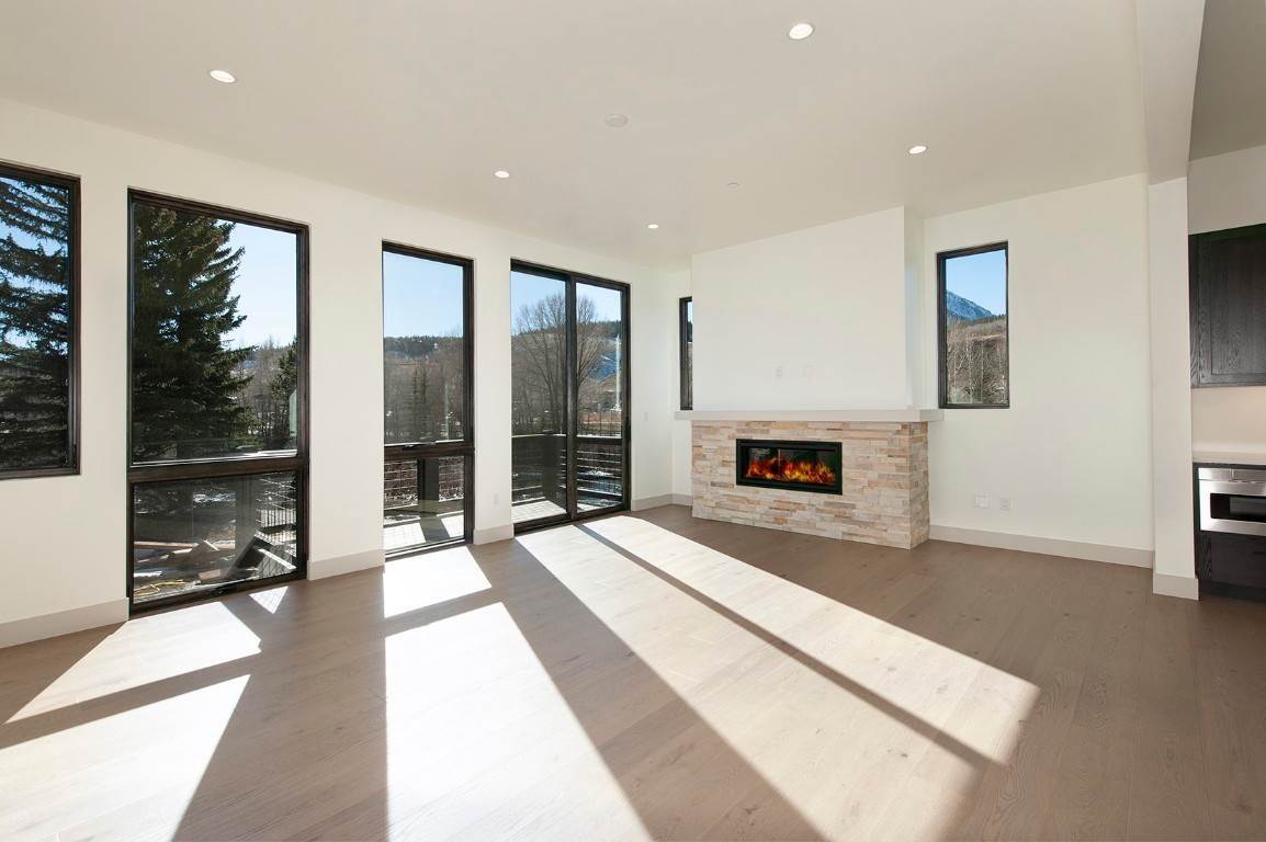 2. Single Family Homes for Active at 36 Geneva Drive Silverthorne, Colorado 80498 United States