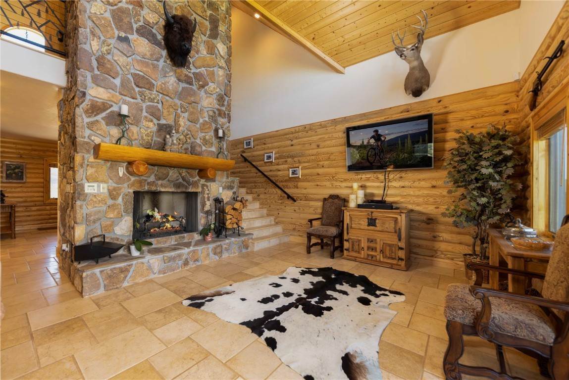 5. Single Family Homes for Active at 918 Lindstrom Road Silverthorne, Colorado 80498 United States