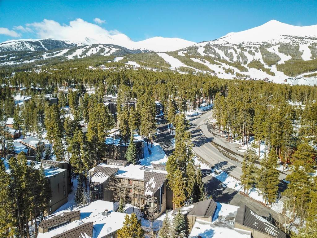 19. Condominiums for Active at 1127 Ski Hill Road Breckenridge, Colorado 80424 United States