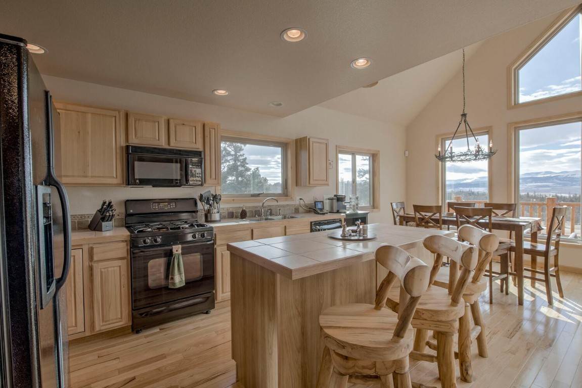 5. Single Family Homes for Active at 1373 Warpath Road Como, Colorado 80432 United States