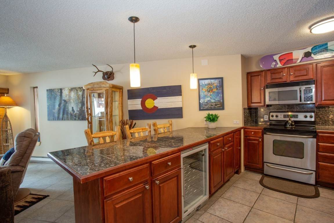 3. Condominiums for Active at 405 Four Oclock Road Breckenridge, Colorado 80424 United States