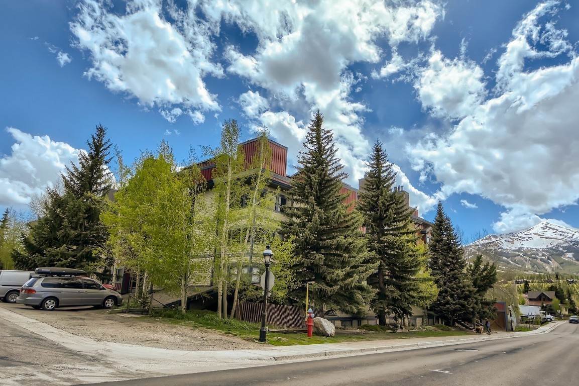 11. Condominiums for Active at 107 N Harris Street Breckenridge, Colorado 80424 United States