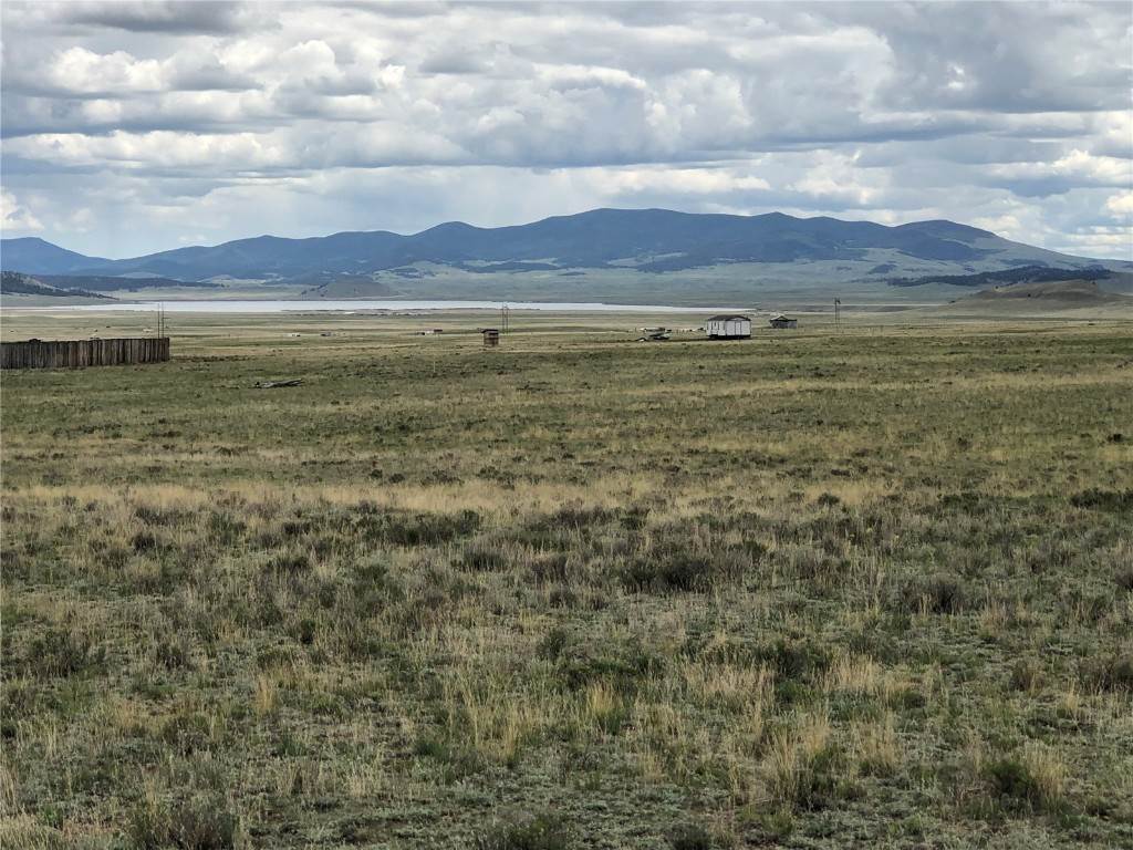 1. Land for Active at 1372 Summit Road Hartsel, Colorado 80449 United States