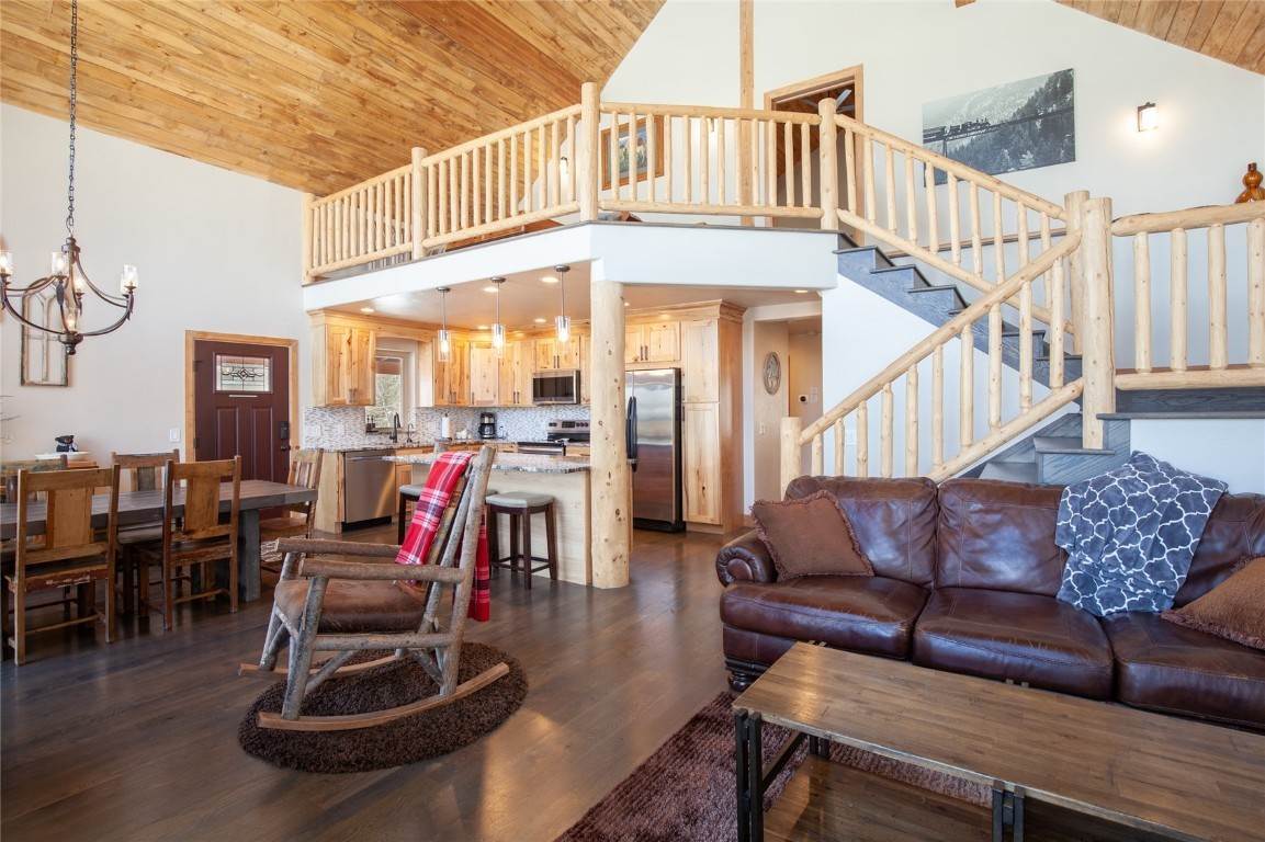 8. Single Family Homes for Active at 568 Lariat Loop Hartsel, Colorado 80449 United States