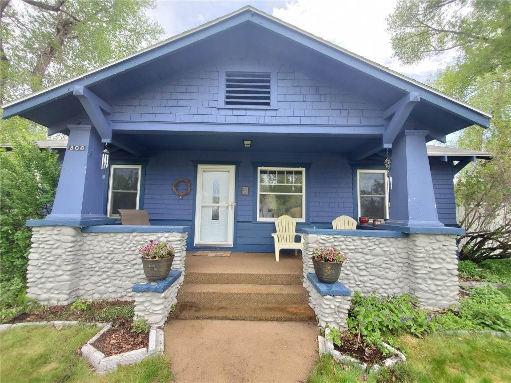 6. Single Family Homes for Active at 306 Grand Avenue Kremmling, Colorado 80459 United States