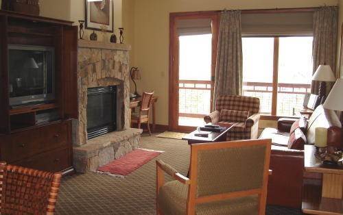 4. Single Family Homes for Active at 500 Village Rd Road Breckenridge, Colorado 80424 United States