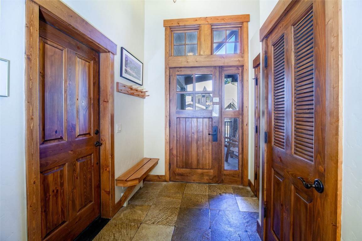 3. Townhouse for Active at 81 Mountain Thunder Drive Breckenridge, Colorado 80424 United States