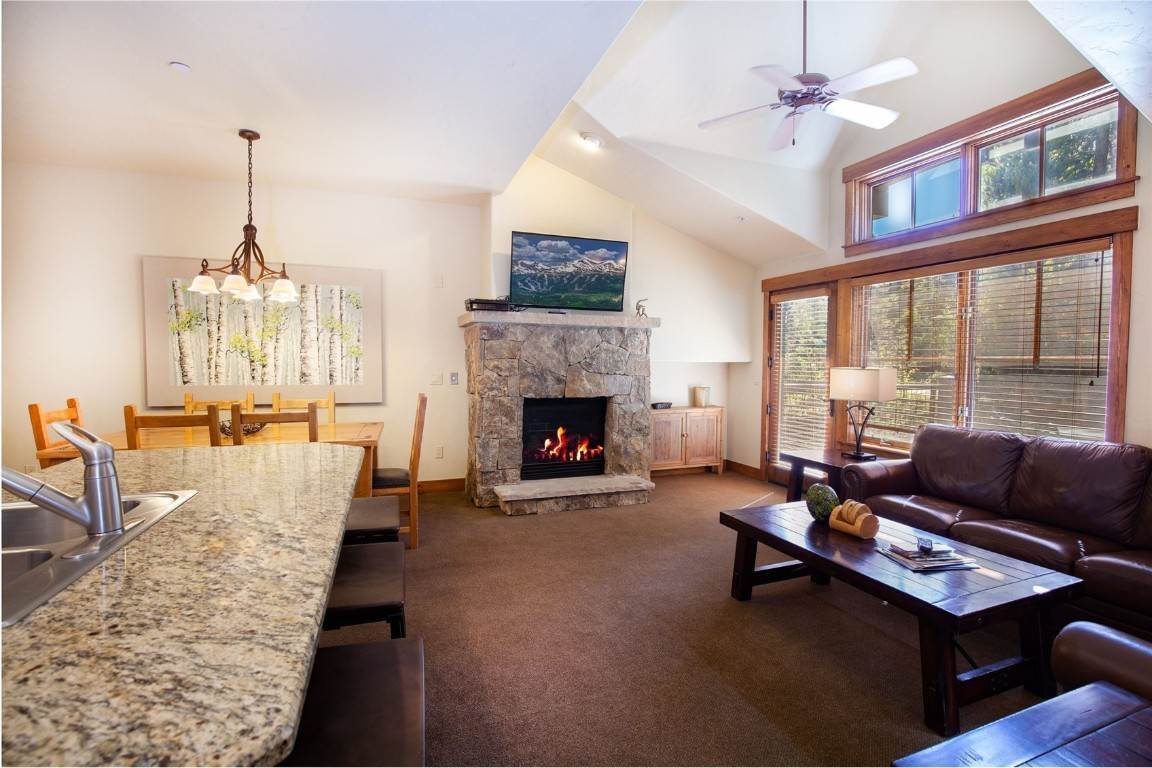 8. Townhouse for Active at 81 Mountain Thunder Drive Breckenridge, Colorado 80424 United States