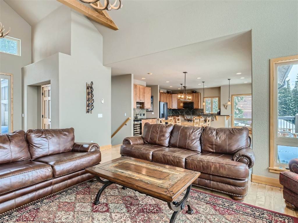 5. Single Family Homes for Active at 672 Kimmes Lane Breckenridge, Colorado 80424 United States