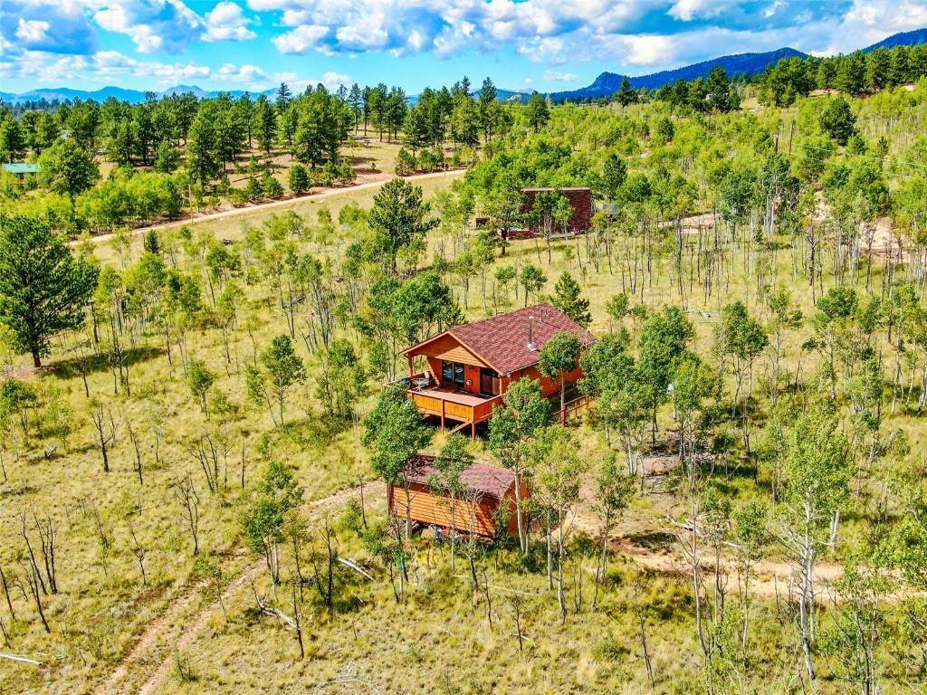 3. Single Family Homes for Active at 435 Sugar Loaf Lane Jefferson, Colorado 80456 United States