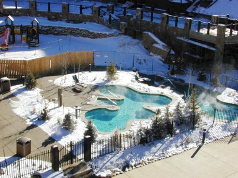 11. Single Family Homes for Active at 75 SNOWFLAKE Drive Breckenridge, Colorado 80424 United States