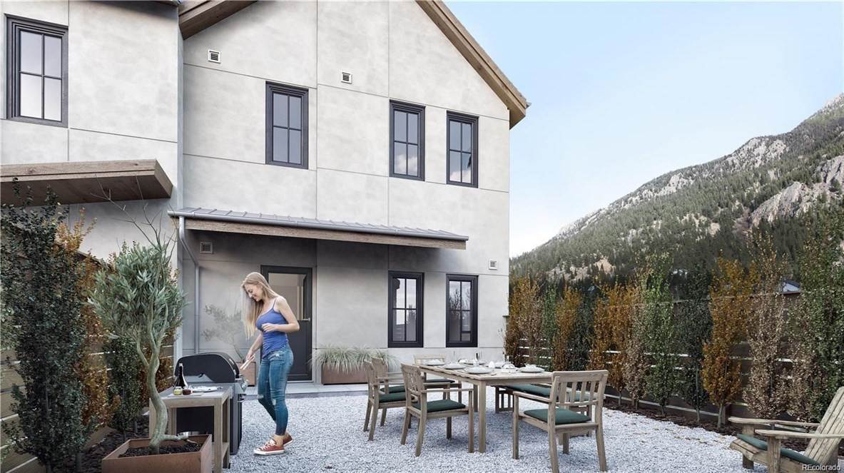 Townhouse for Active at 611 Bighorn Road Georgetown, Colorado 80444 United States