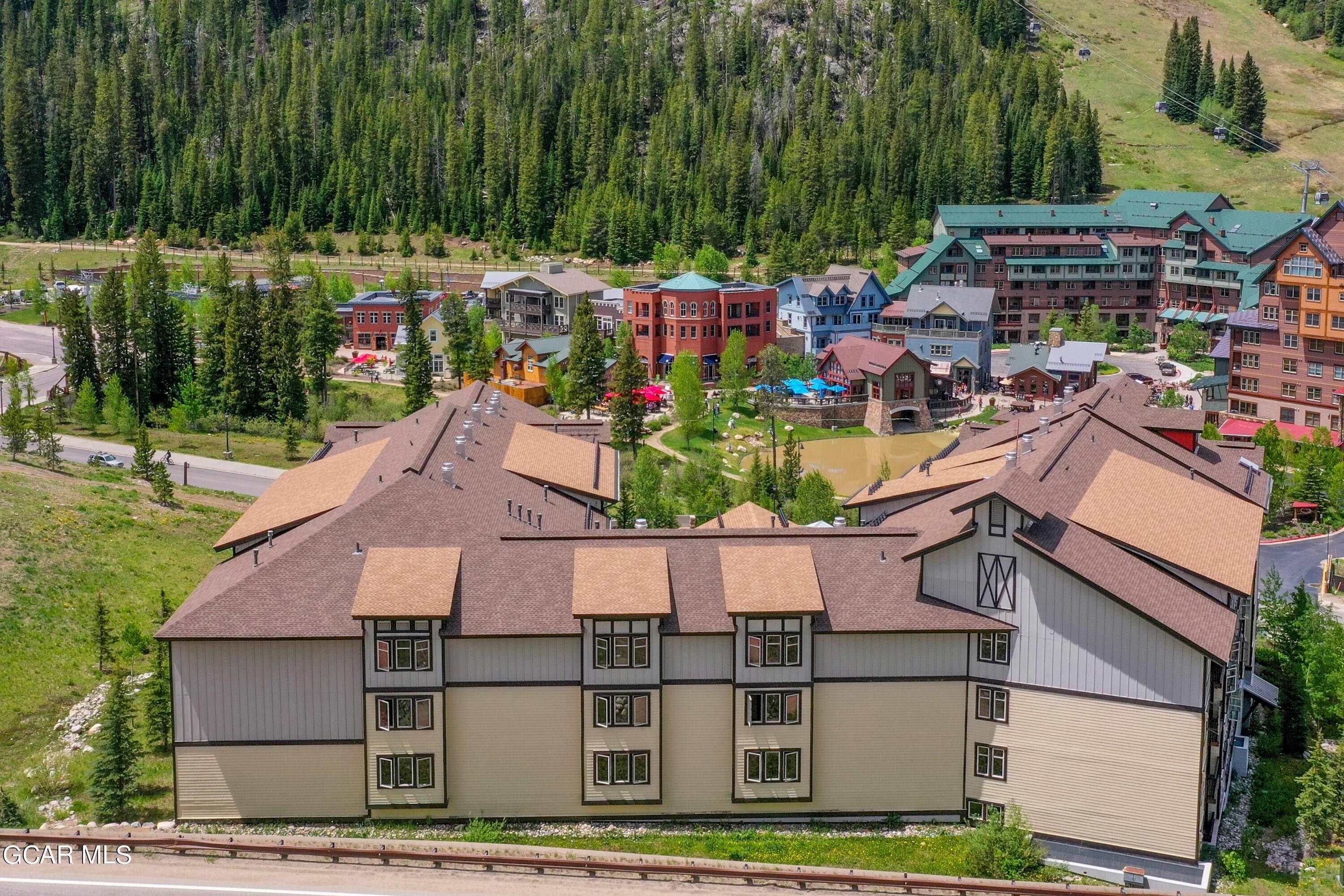17. Condominiums for Active at 580 Winter Park Drive Winter Park, Colorado 80482 United States
