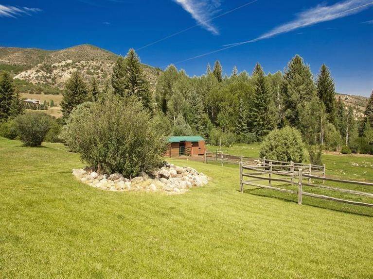 8. Single Family Homes at 1705 Lake Creek Road Edwards, Colorado 81632 United States