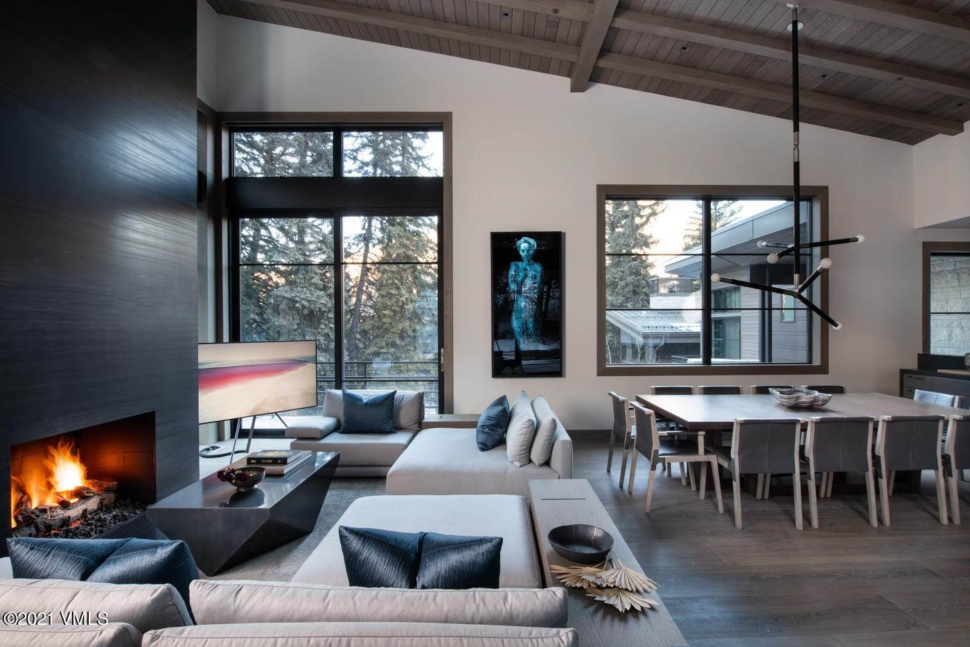 7. Multi-Family Homes for Active at 354 Beaver Dam Road Vail, Colorado 81657 United States