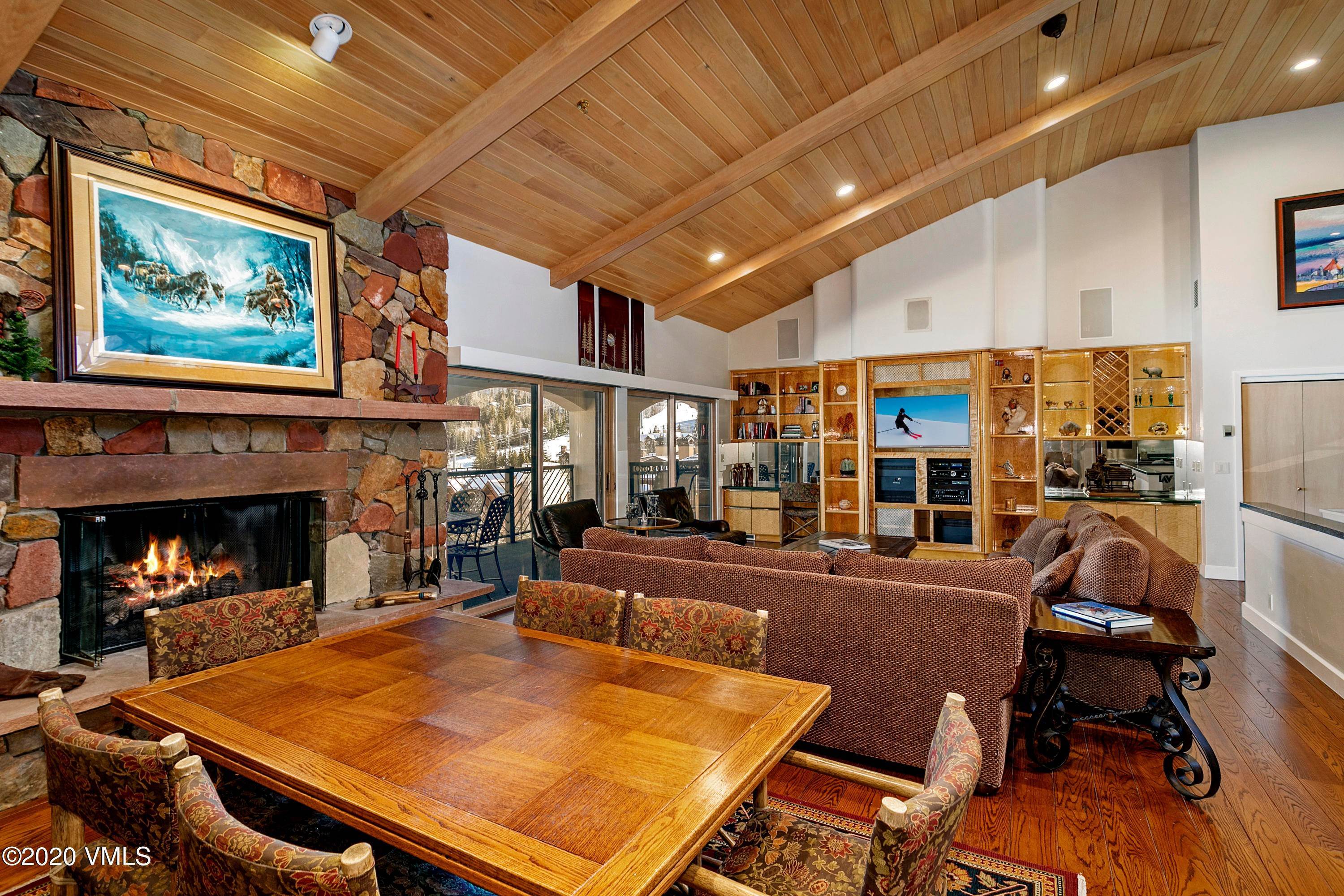 7. Single Family Homes for Active at 714 Lionshead Place Vail, Colorado 81657 United States