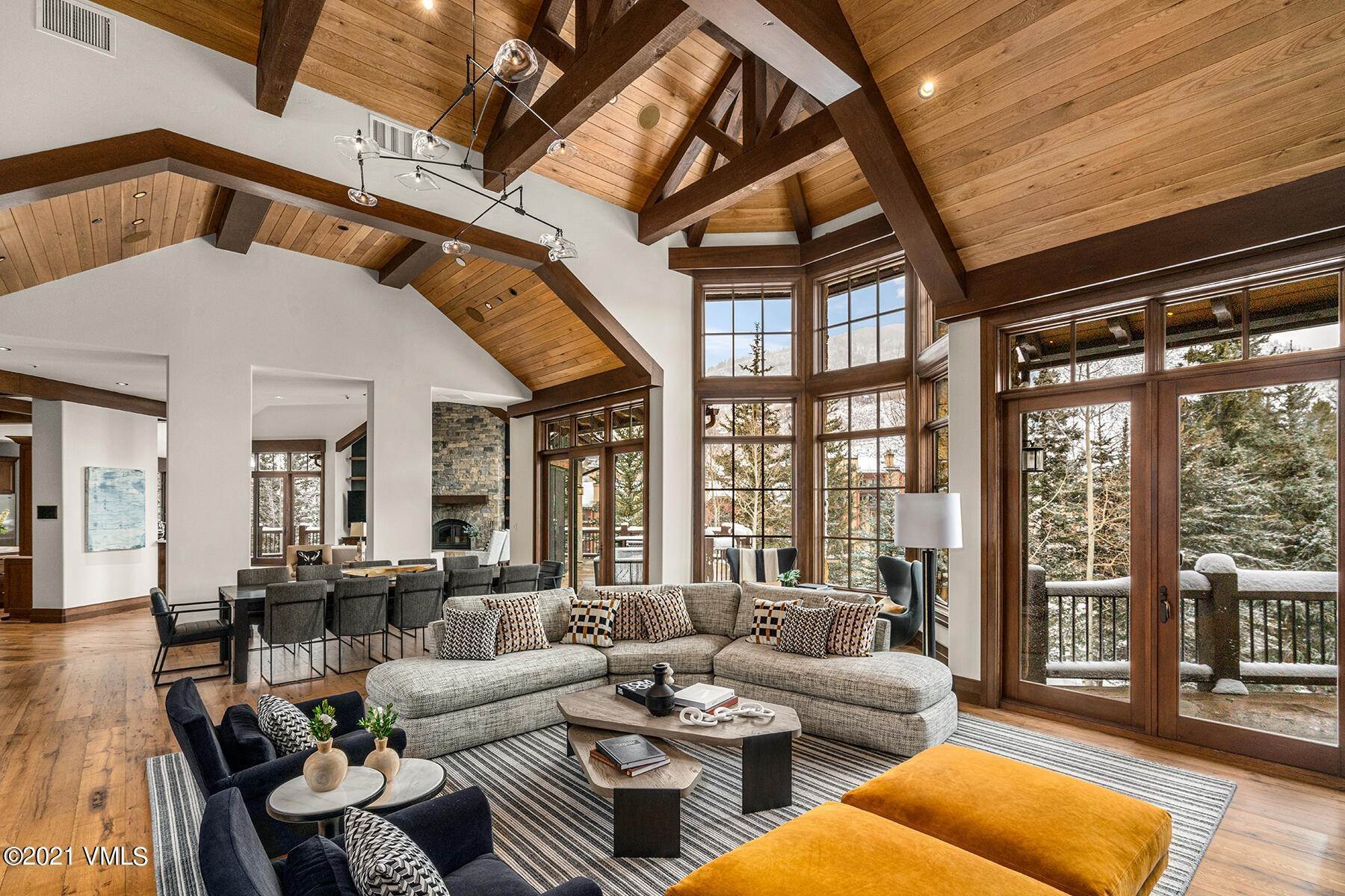 6. Single Family Homes for Active at 615 Forest Place Vail, Colorado 81657 United States