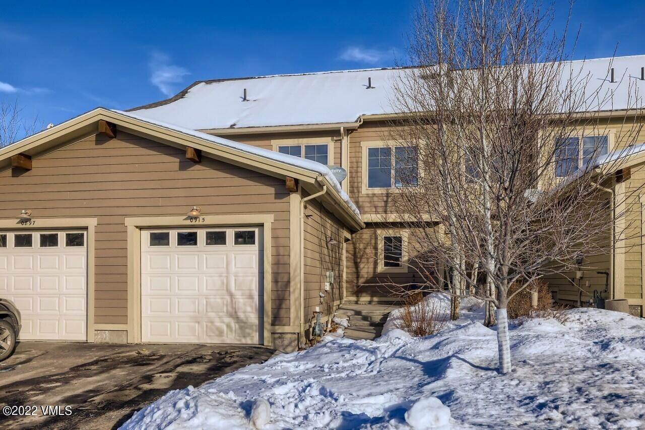 11. townhouses for Active at 915 Montgomerie Circle Eagle, Colorado 81631 United States