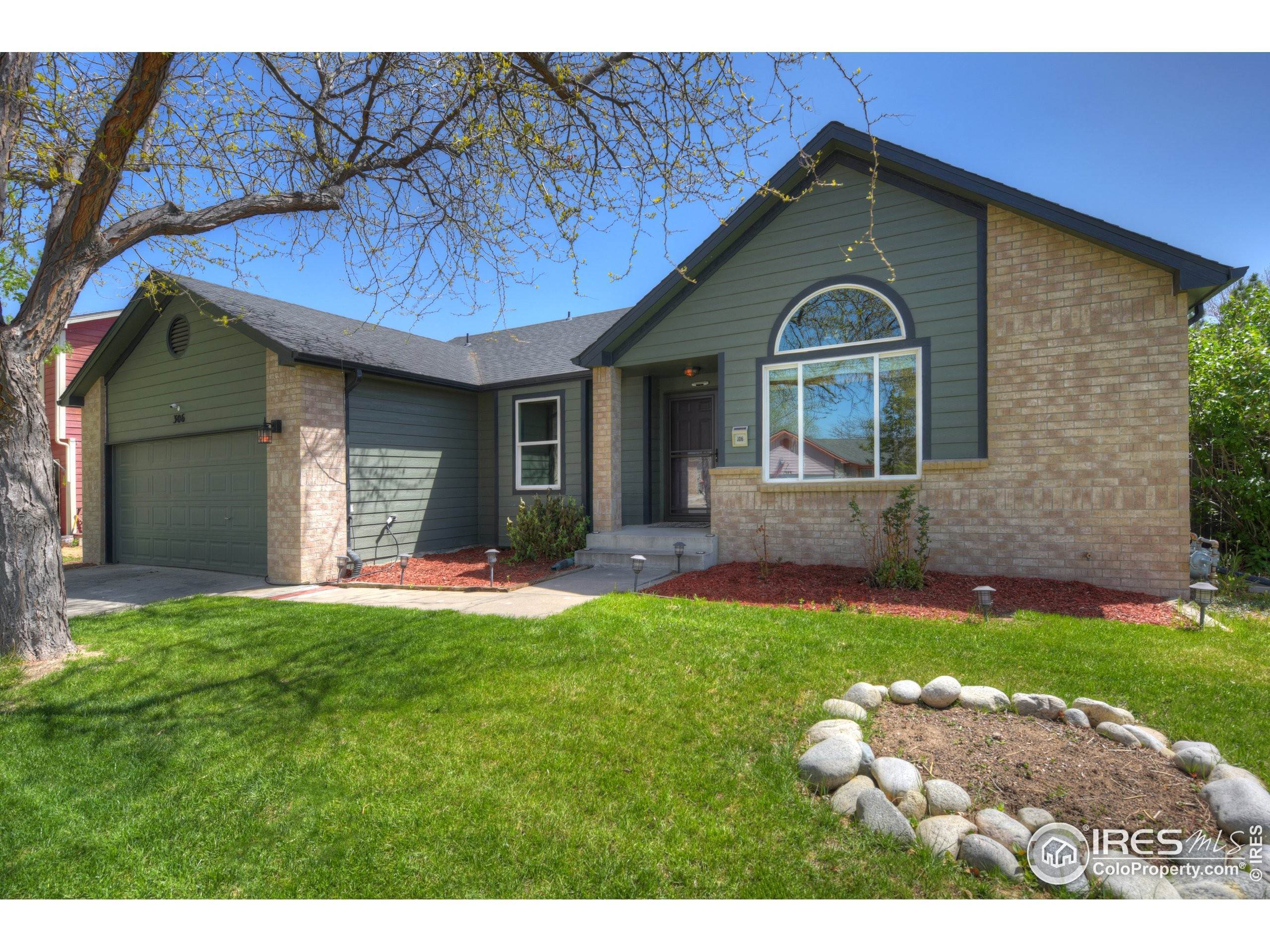 3. Single Family Homes for Active at 306 Linden Street Frederick, Colorado 80530 United States