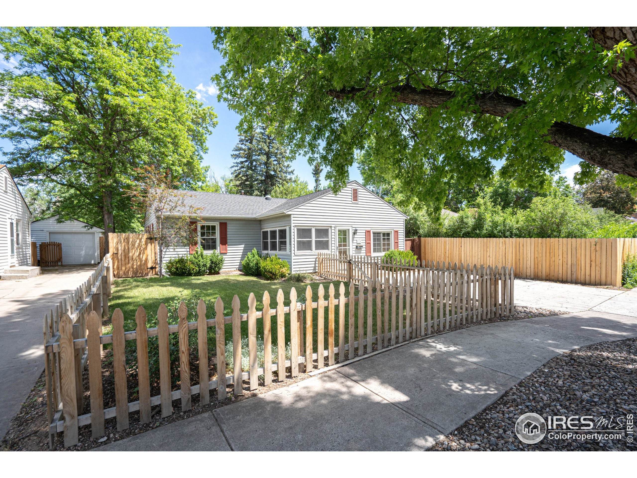 2. Single Family Homes for Active at 1114 W Mulberry Street Fort Collins, Colorado 80521 United States