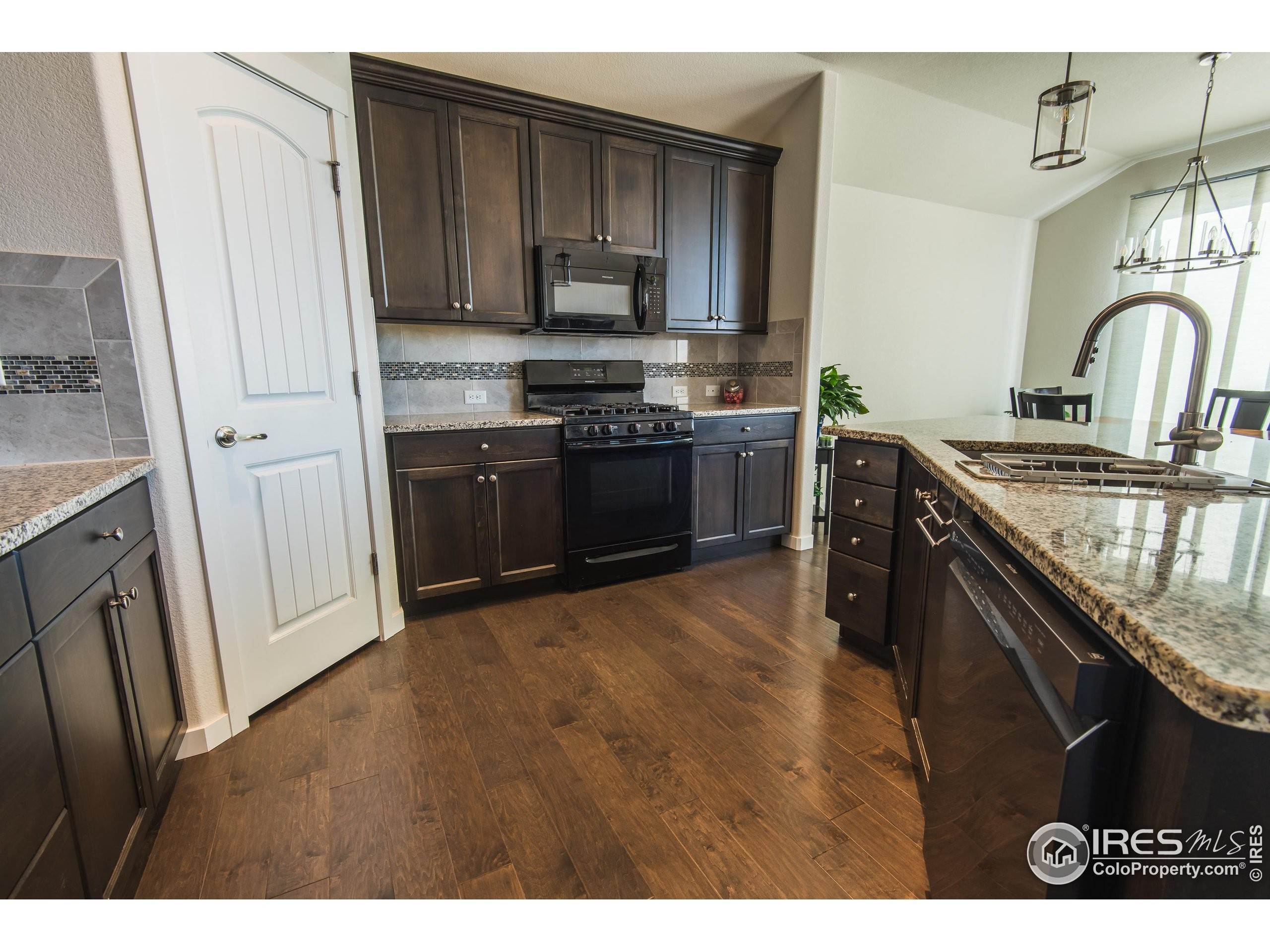 8. Single Family Homes for Active at 3395 Meadow Gate Drive Wellington, Colorado 80549 United States