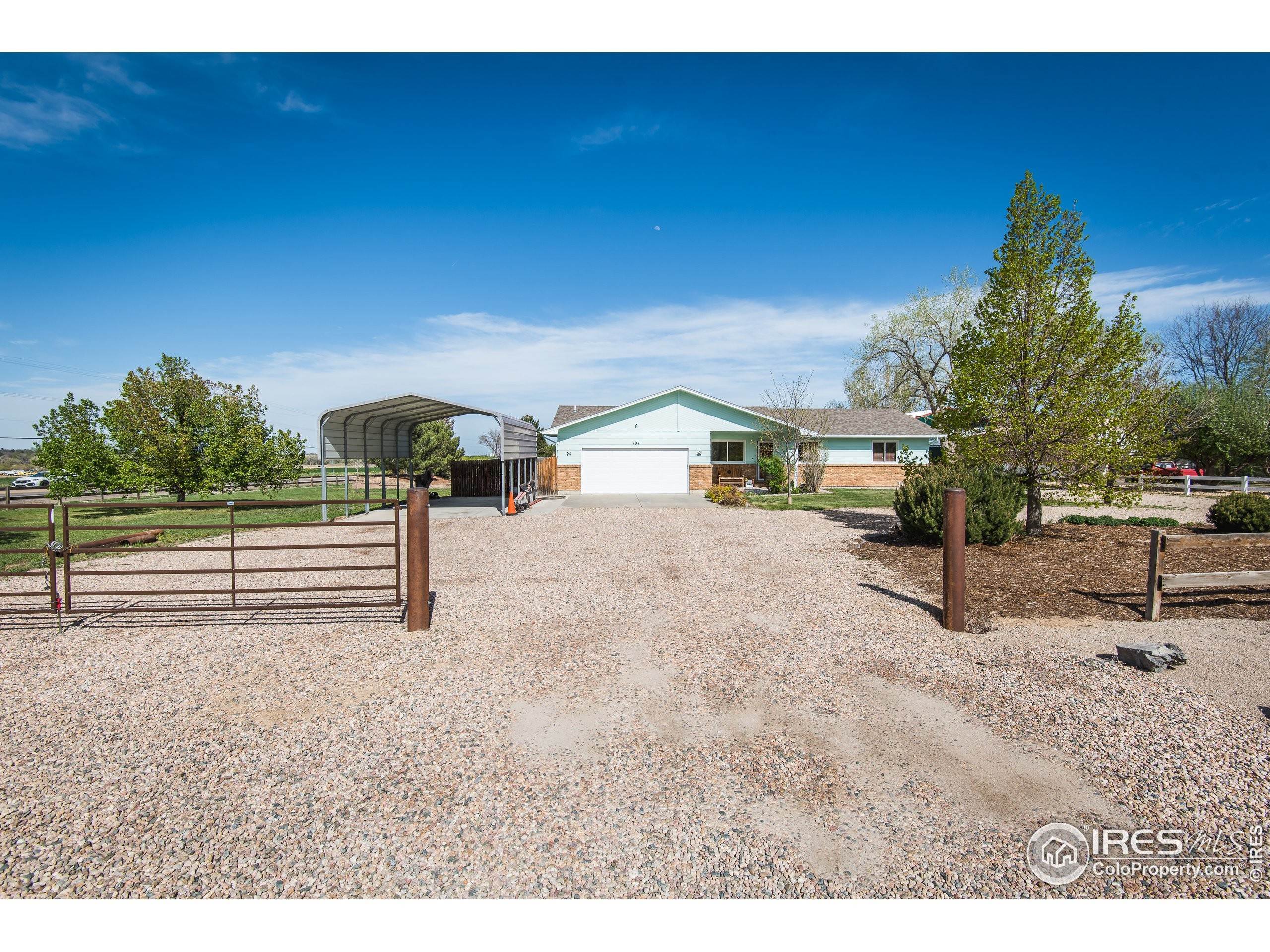 Single Family Homes for Active at 104 Namaqua Road Loveland, Colorado 80537 United States