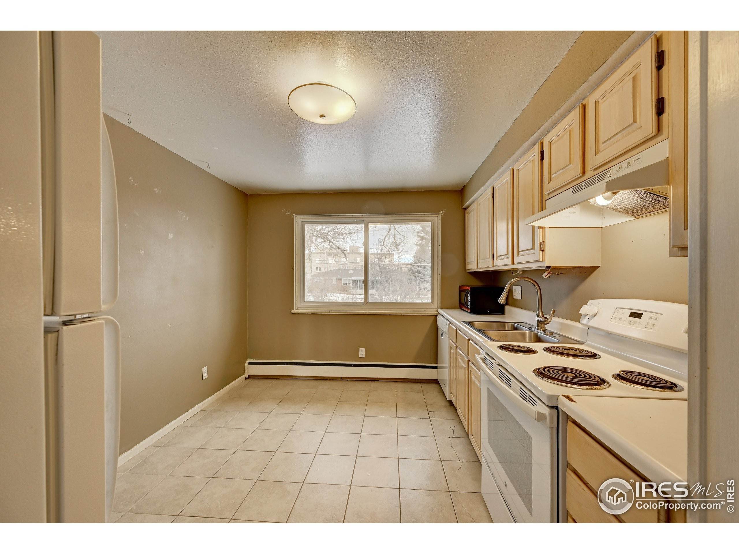 9. Single Family Homes for Active at 4905 Ricara Drive Boulder, Colorado 80303 United States