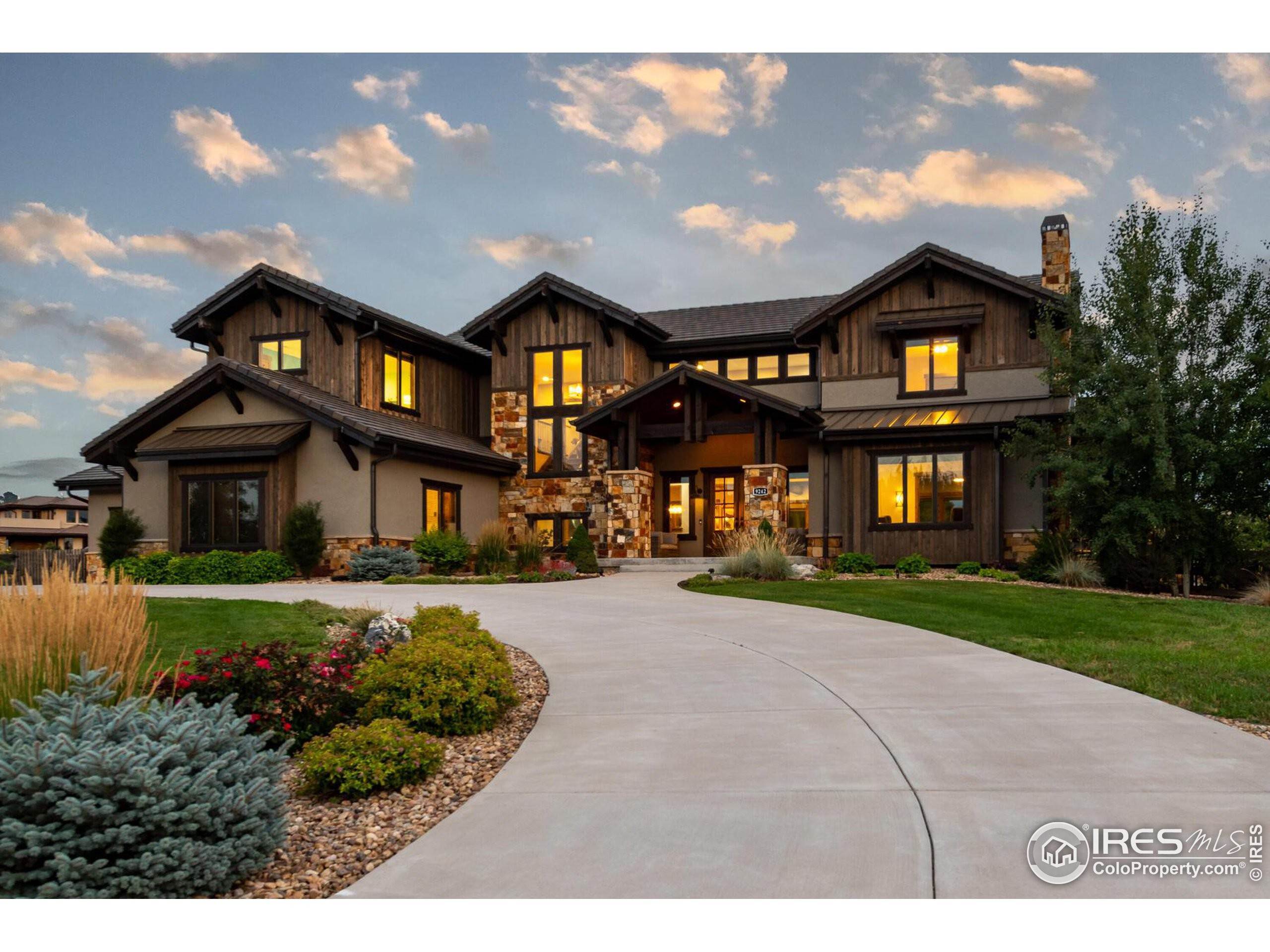 Single Family Homes por un Venta en 9242 Niwot Hills Drive Niwot, Colorado 80503 Estados Unidos