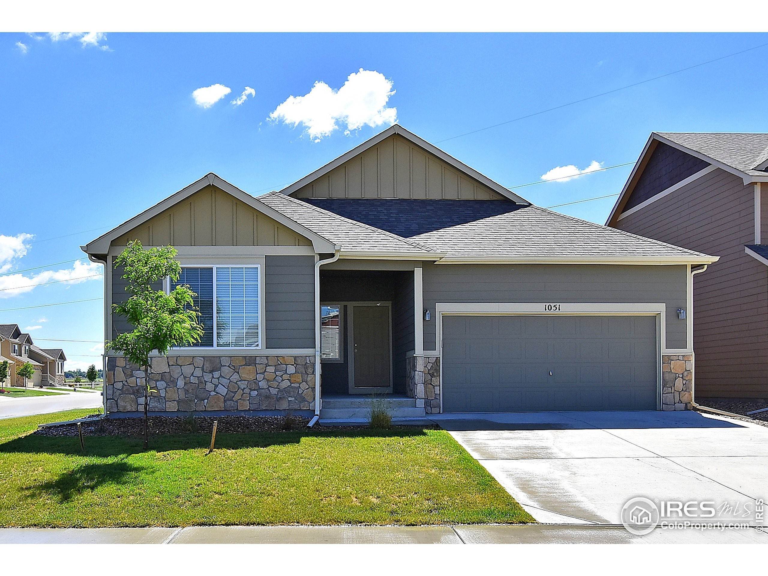2. Single Family Homes for Active at 2150 Falling Leaf Drive Windsor, Colorado 80550 United States