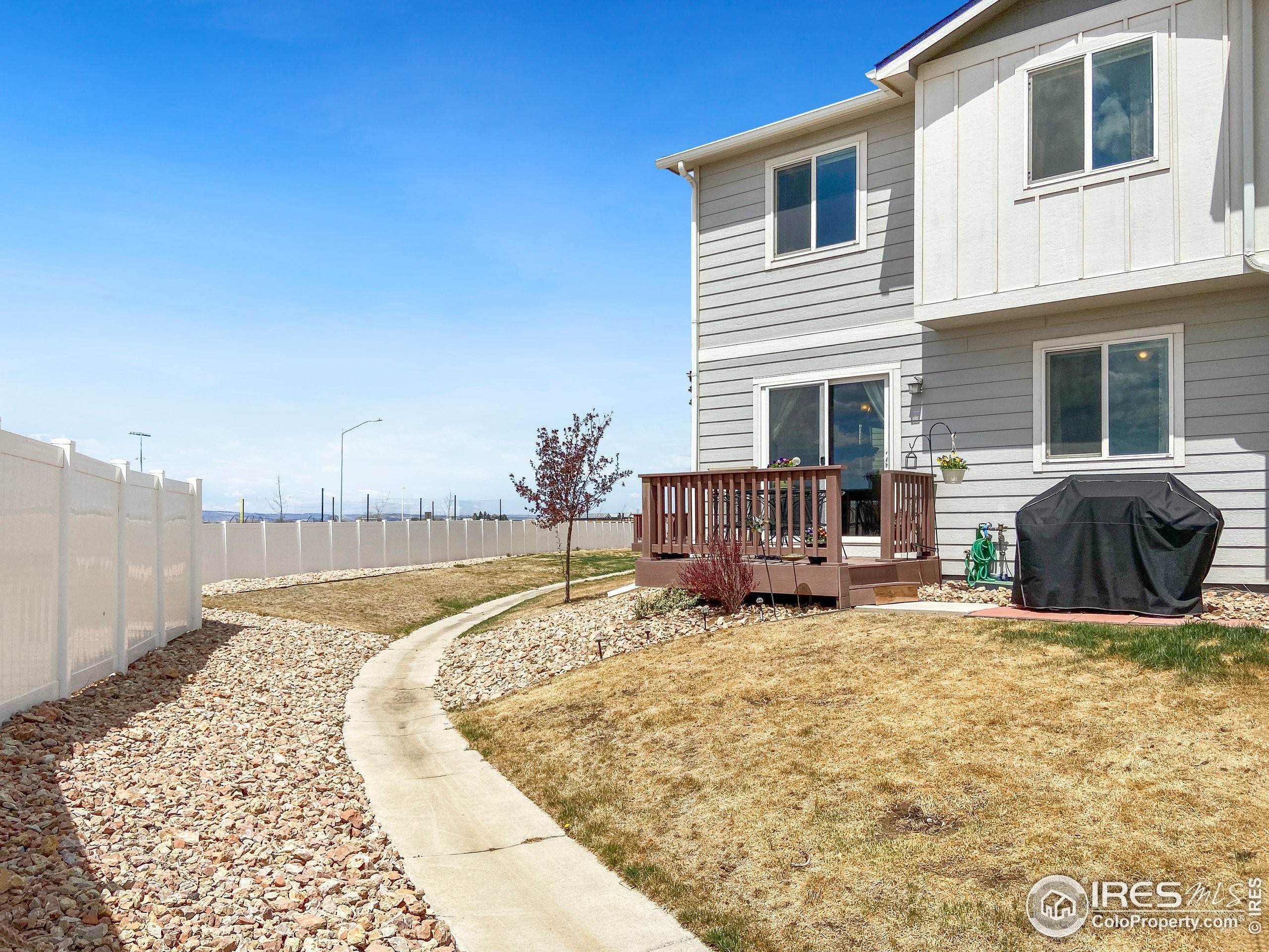 19. Single Family Homes for Active at 3113 Alybar Drive A Wellington, Colorado 80549 United States