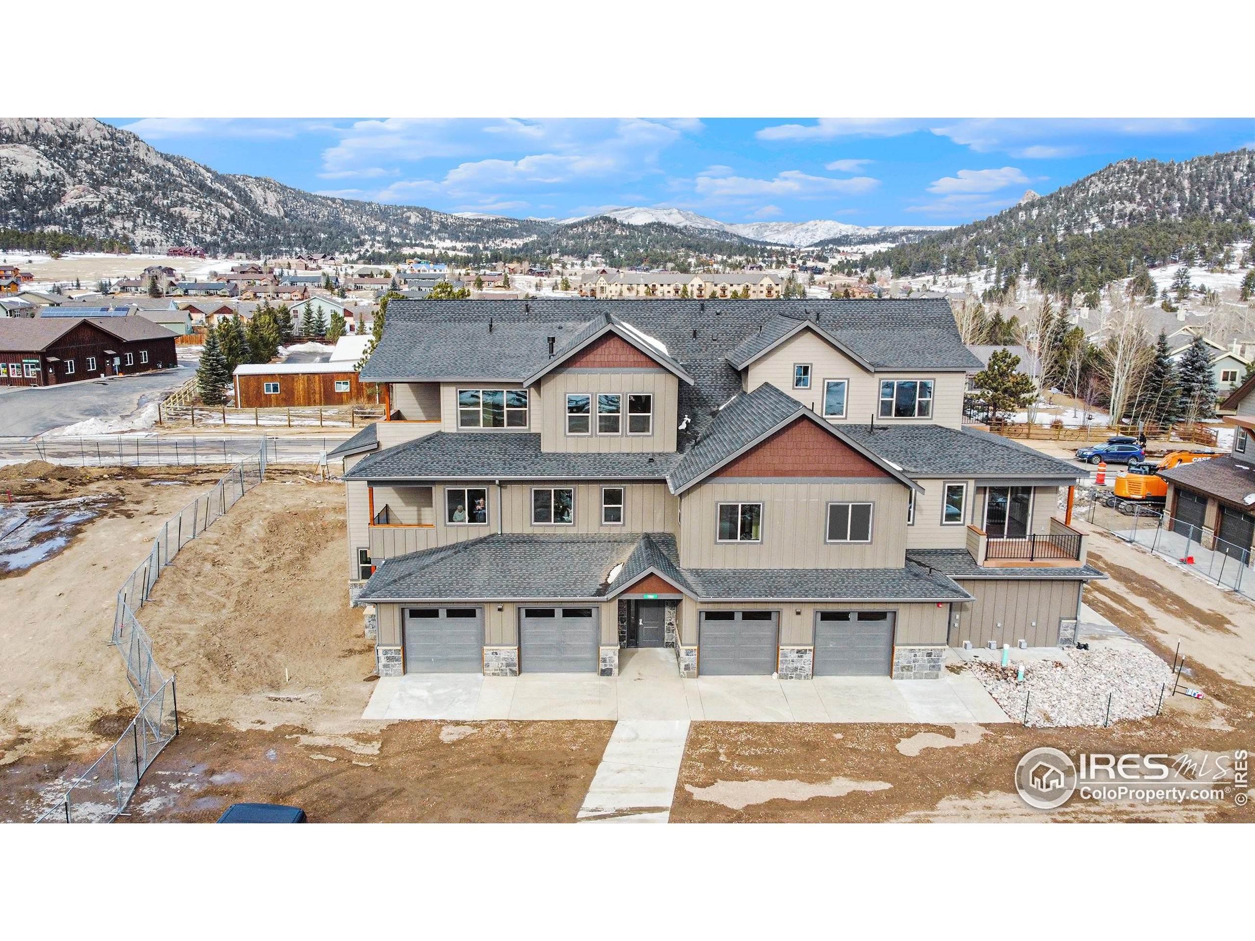 2. Single Family Homes for Active at 1734 Wildfire Road 302 Estes Park, Colorado 80517 United States