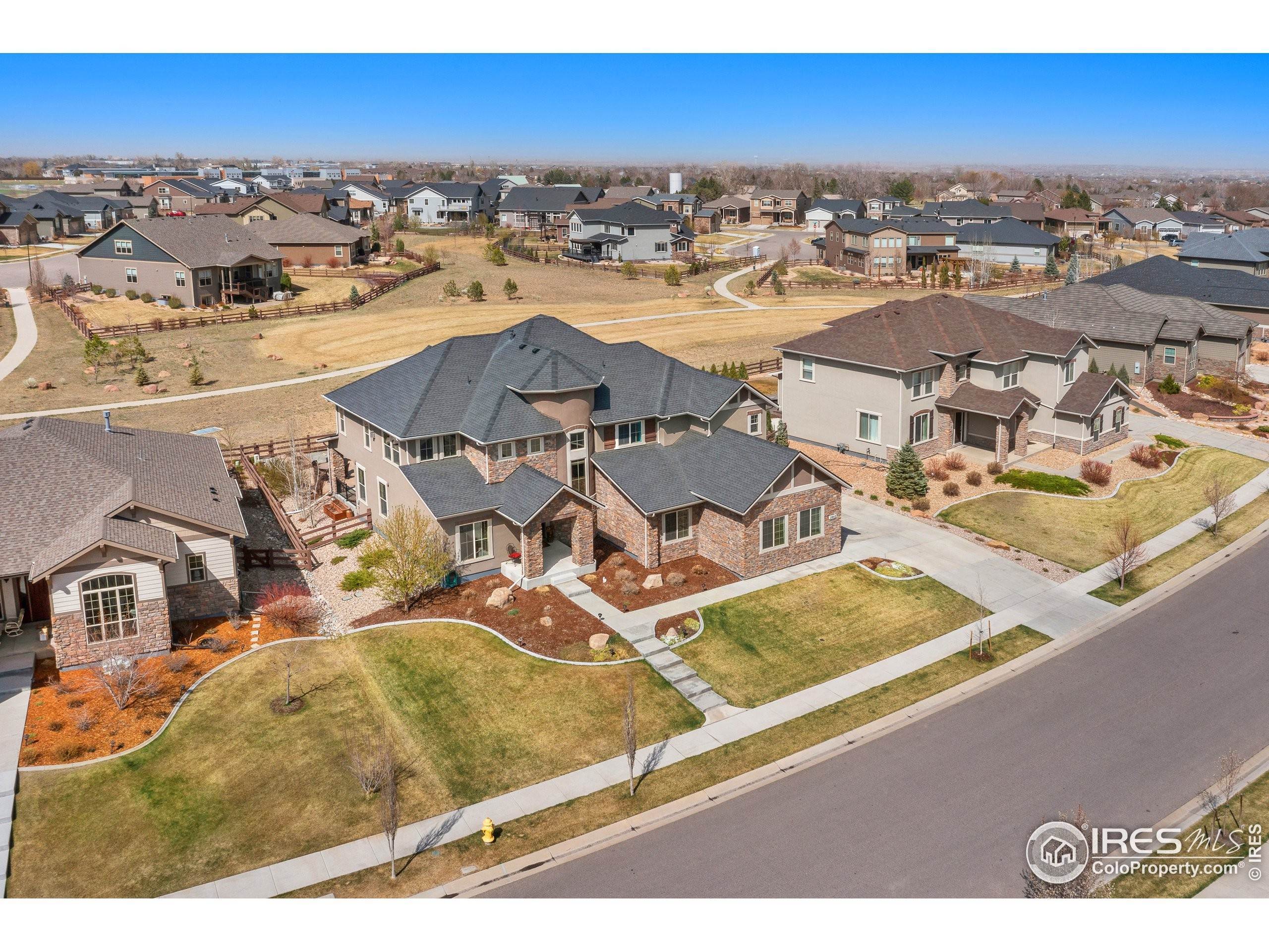 2. Single Family Homes for Active at 2902 Sunset View Drive Fort Collins, Colorado 80528 United States
