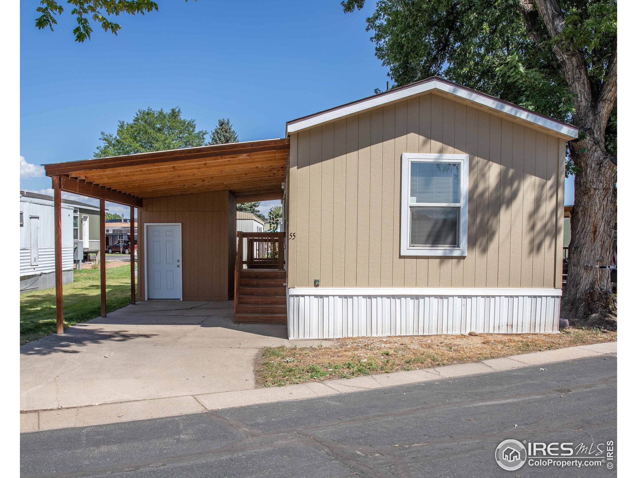 4. Single Family Homes for Active at 1601 N College Avenue 55 Fort Collins, Colorado 80524 United States