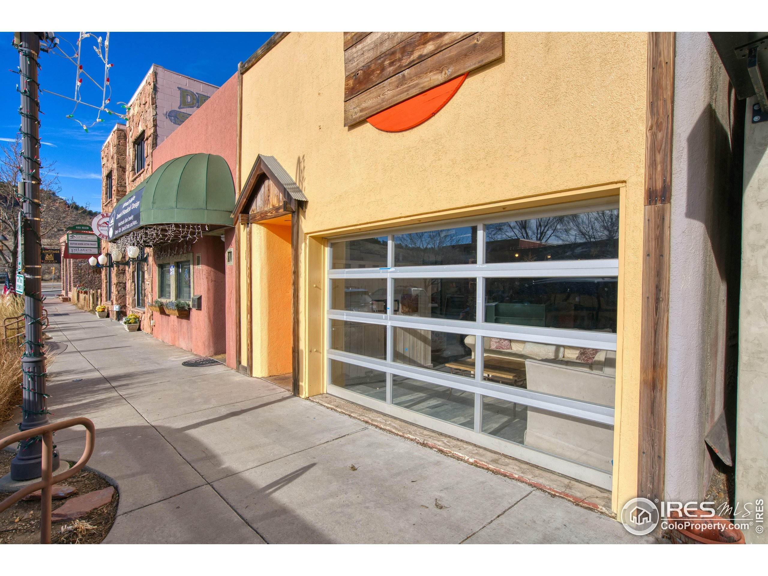 Commercial for Active at 436 Main Street Lyons, Colorado 80540 United States