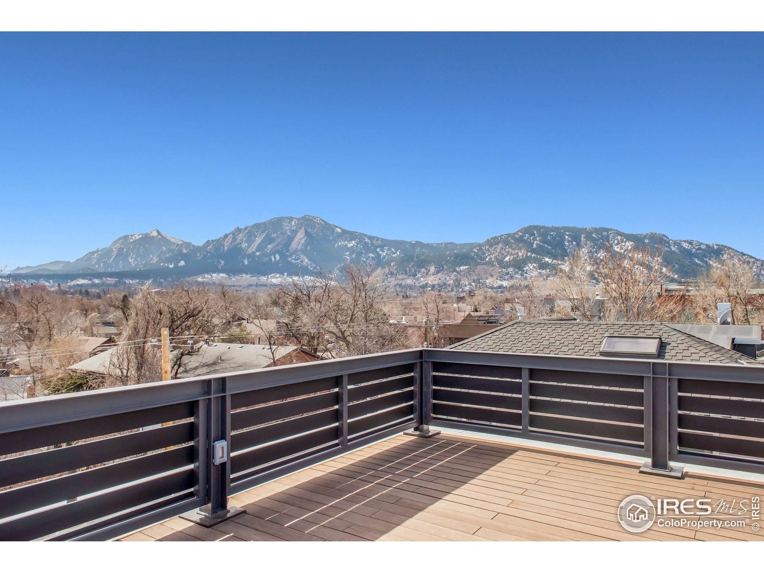 2. Single Family Homes for Active at 1834 Pearl Street Boulder, Colorado 80302 United States