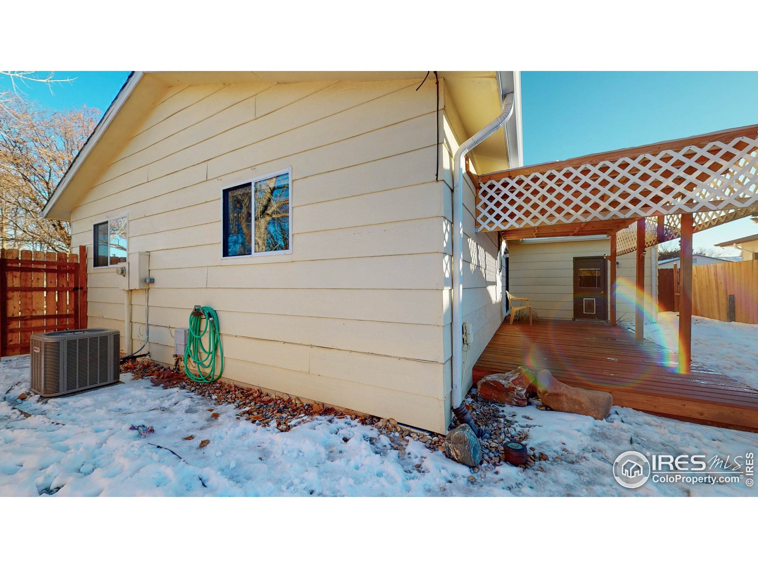 20. Single Family Homes for Active at 2105 Wedgewood Drive Greeley, Colorado 80631 United States