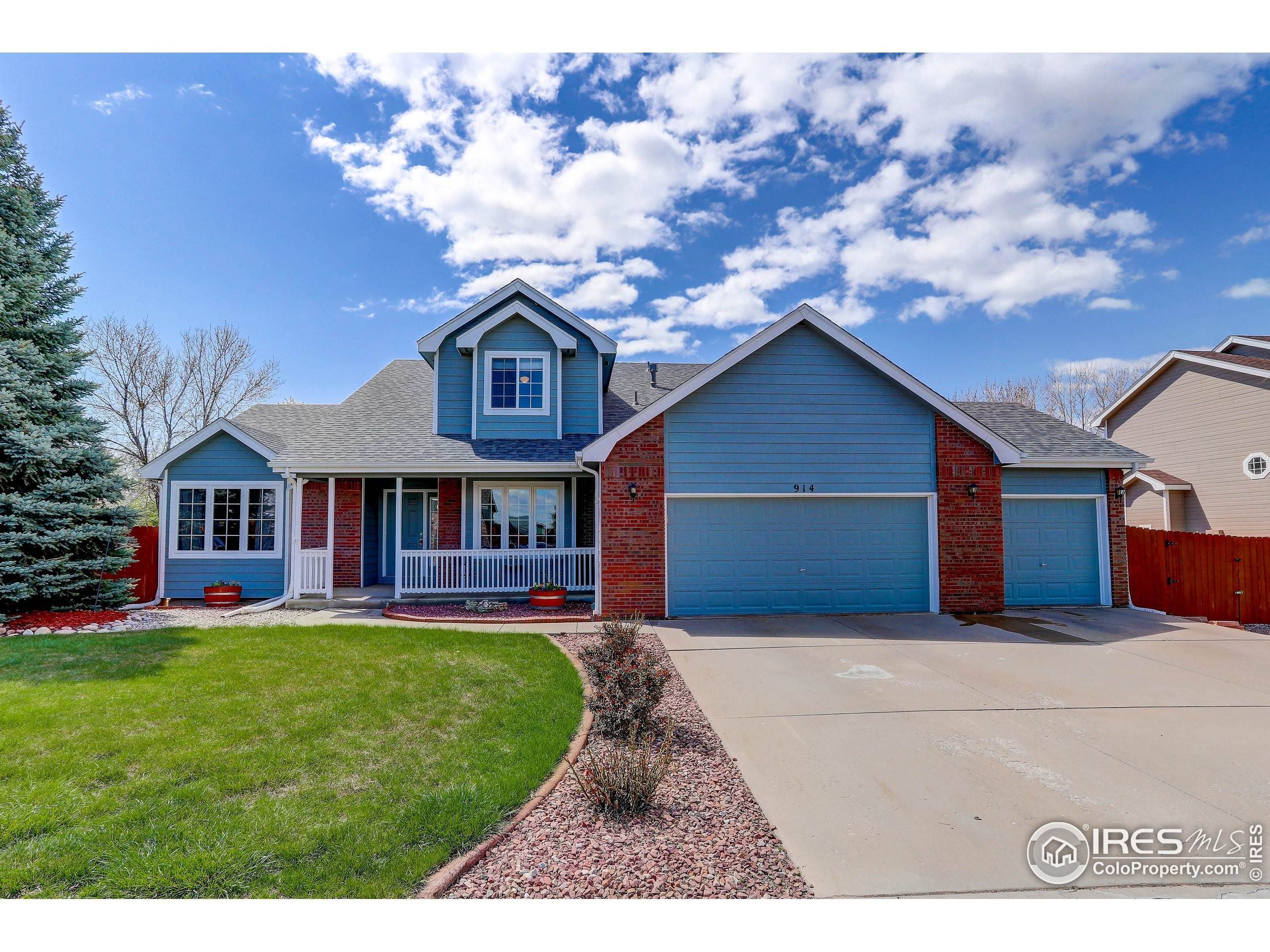 1. Single Family Homes for Active at 914 Wisteria Drive Loveland, Colorado 80538 United States