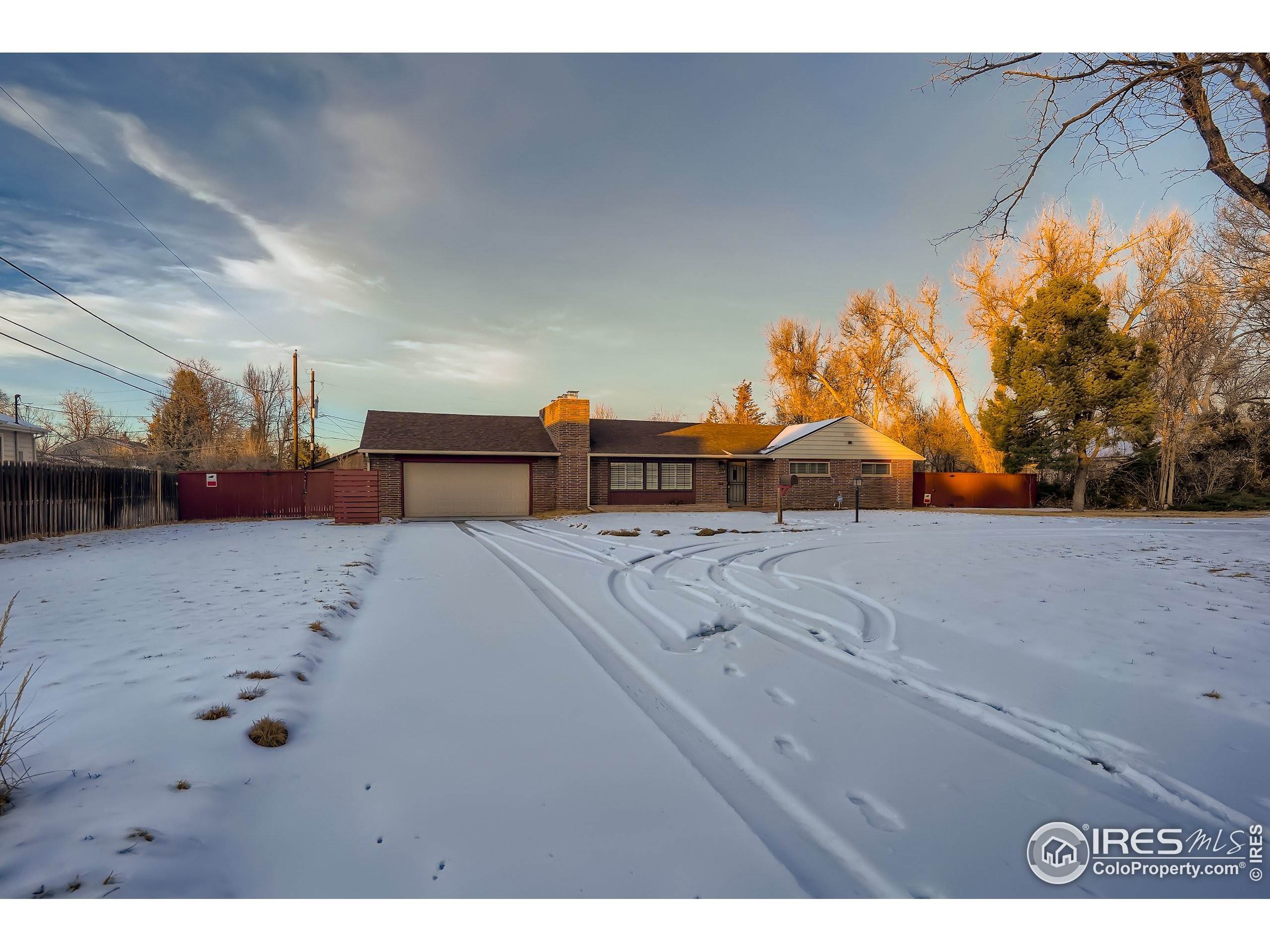 Single Family Homes for Active at 6601 E Exposition Avenue Denver, Colorado 80224 United States
