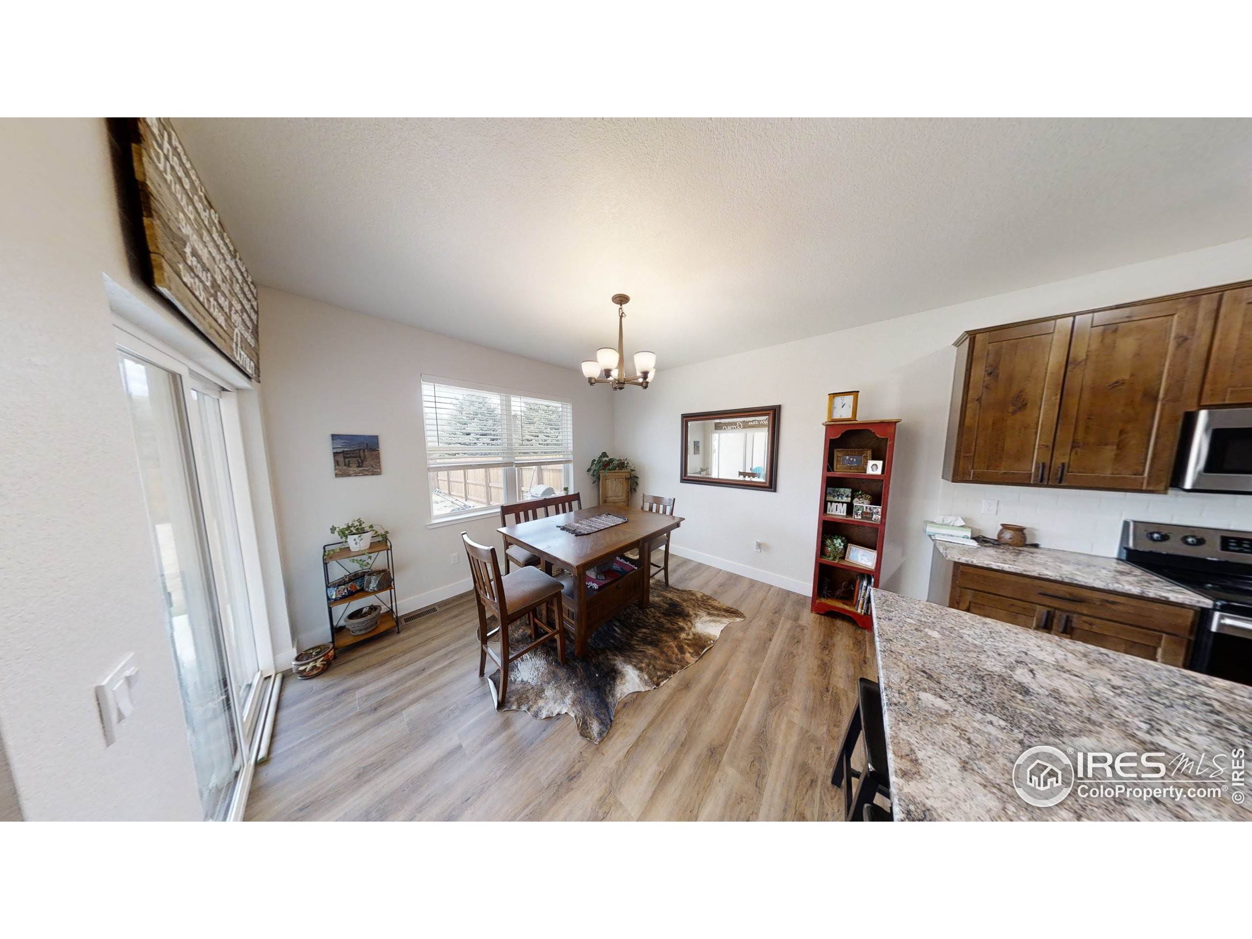 20. Single Family Homes for Active at 354 Howell Avenue Brush, Colorado 80723 United States