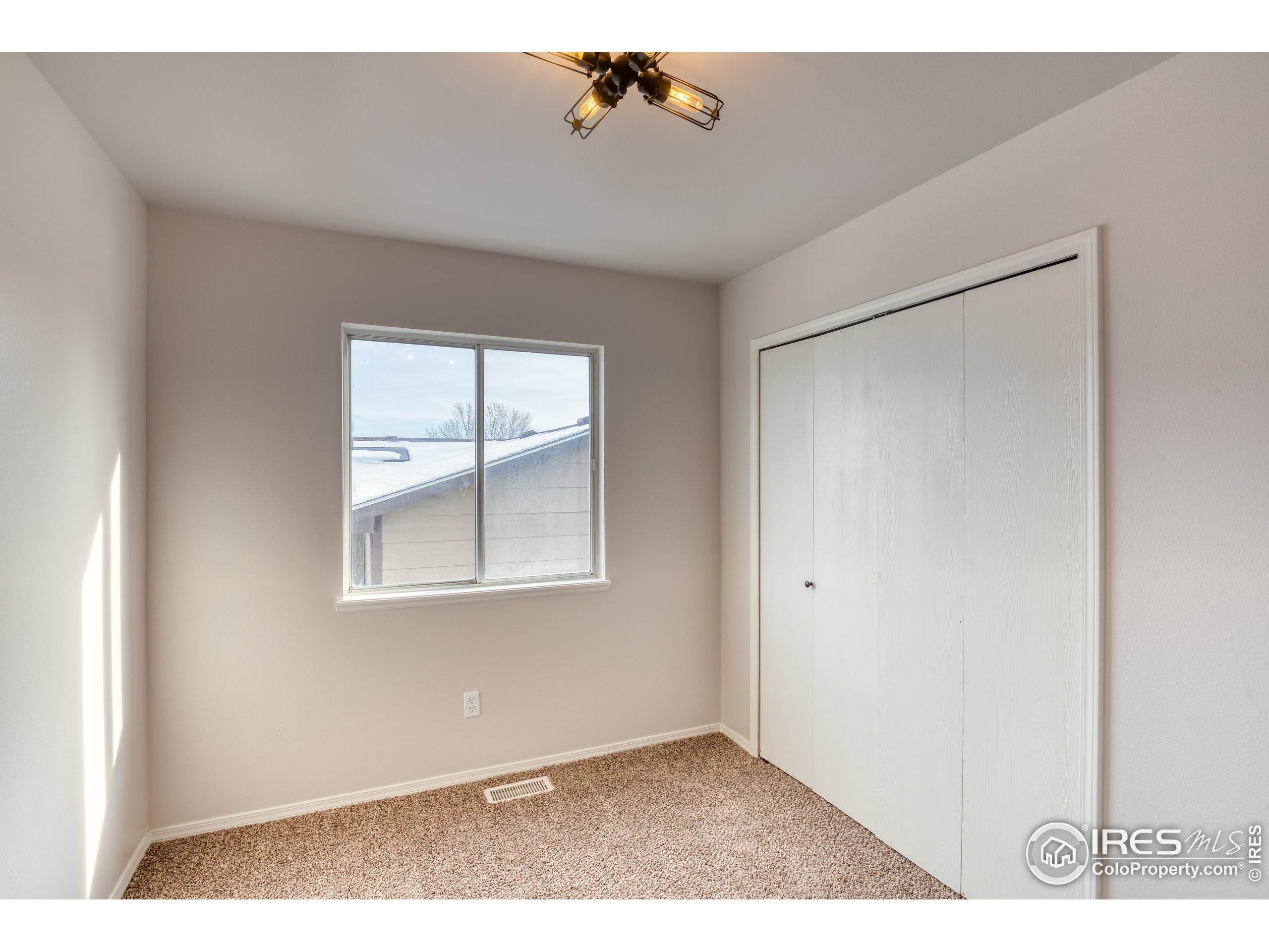 20. Single Family Homes for Active at 1625 41st St Road Evans, Colorado 80620 United States