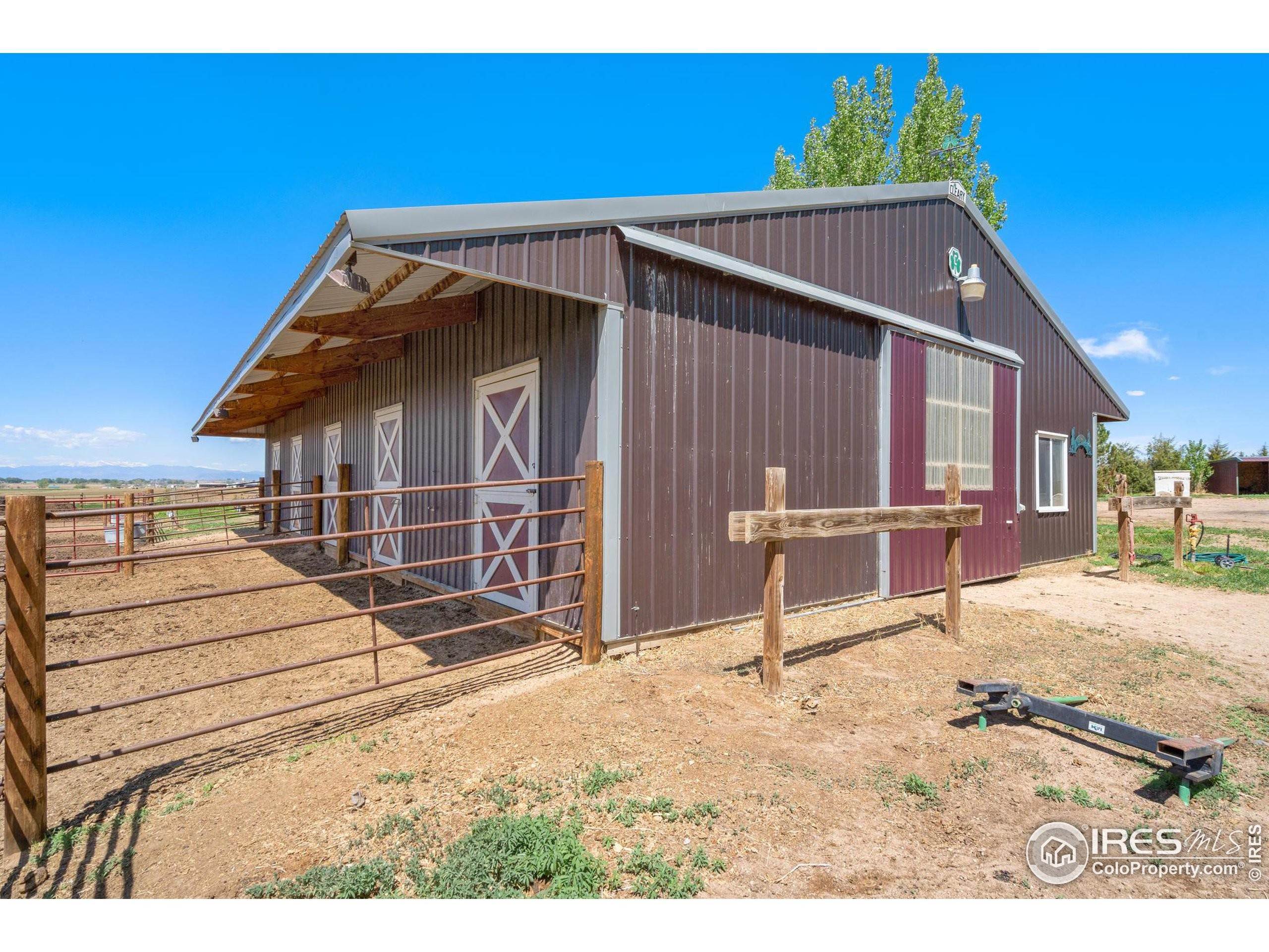 7. Single Family Homes for Active at 35041 County Road 45 Eaton, Colorado 80615 United States
